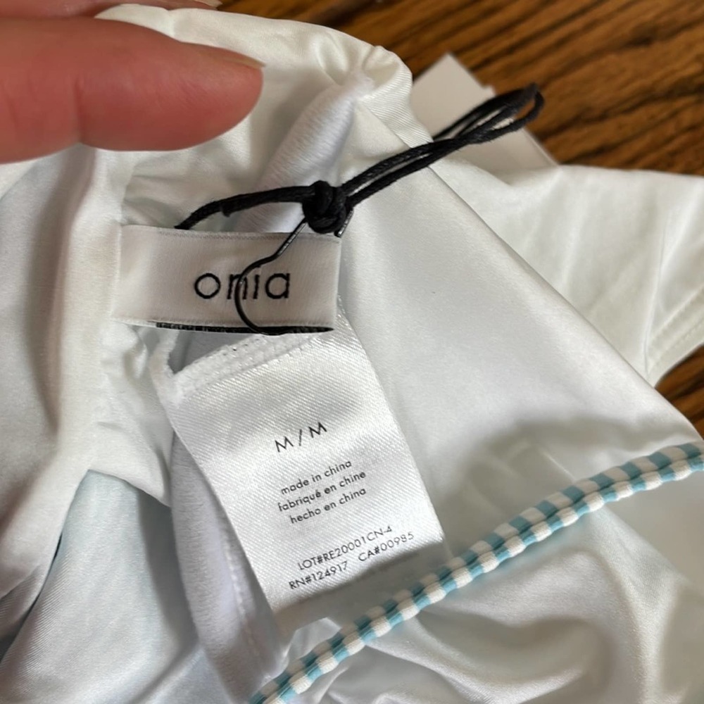 Onia Lila One Piece Swimsuit Seersucker M NWT - Picture 6 of 6